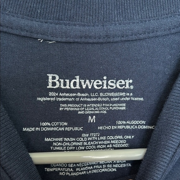 NWOT Budweiser Men's Navy T-Shirt - Picture 3 of 6